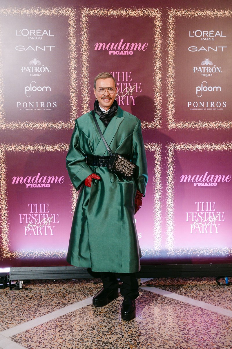 Λάκης Γαβαλάς