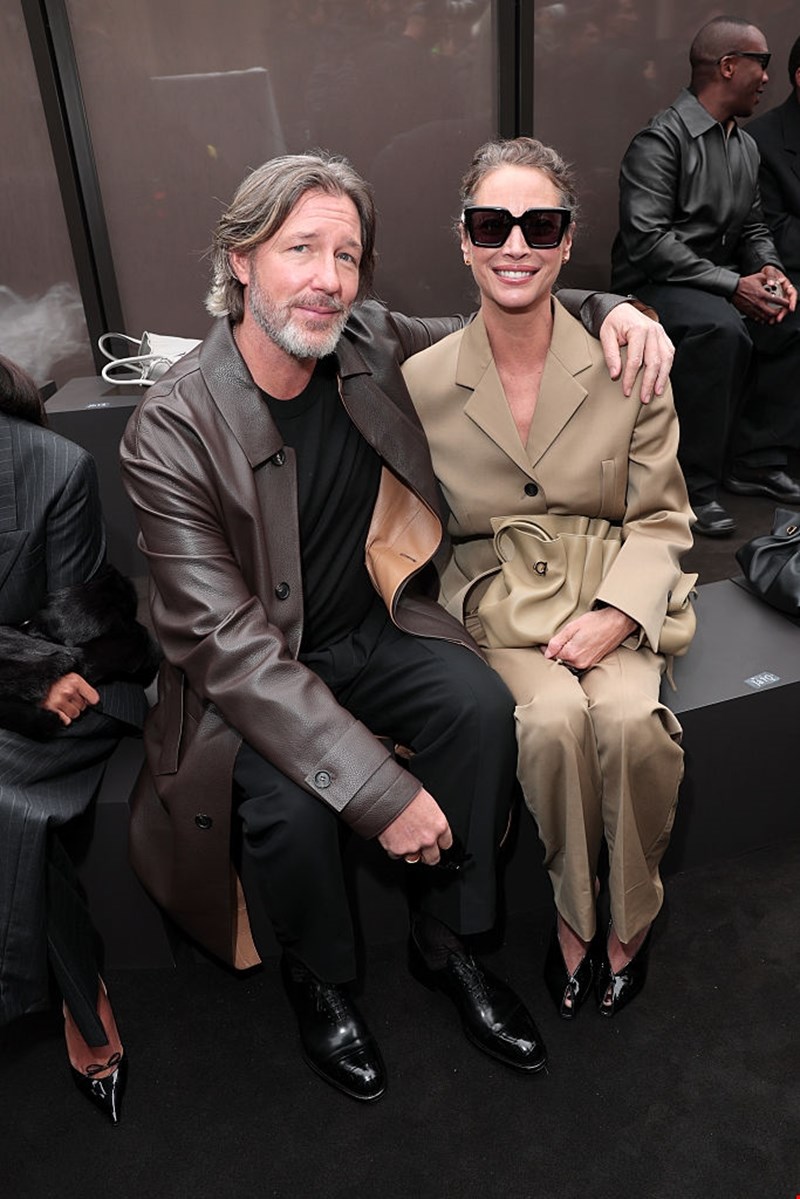 Christy Turlington - Edward Burns