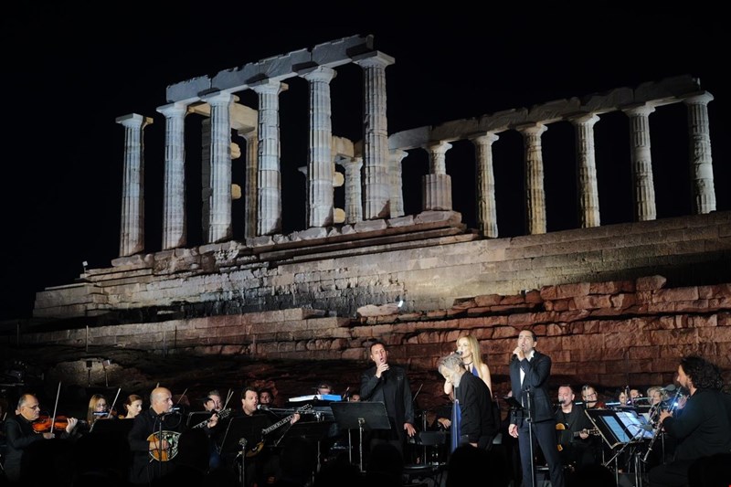 Συναυλία Ξαρχάκου στον Ναό του Ποσειδώνα
