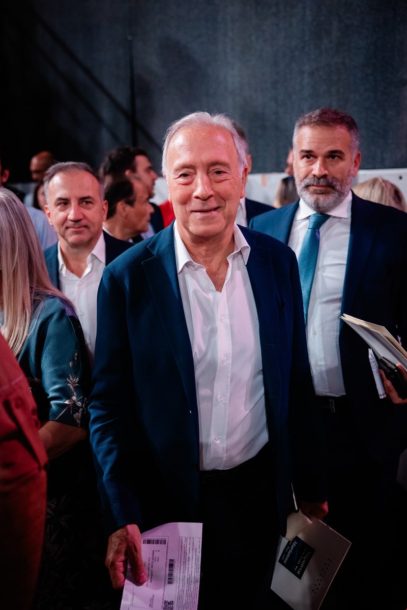 Νίκος Σταμπολίδης