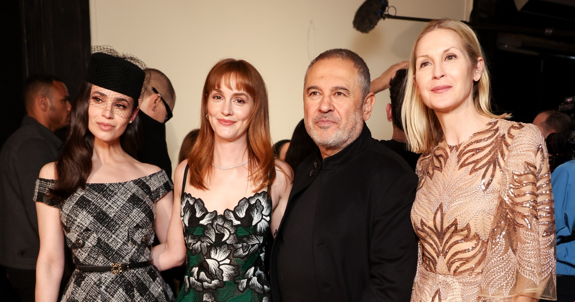 Μαρία Ολυμπία Ντε Γκρες | Η συνάντηση με τις πρωταγωνίστριες του Gossip Girl στο Παρίσι - εικόνα 1