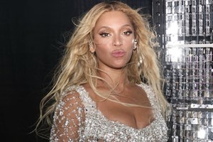 Είναι και επίσημα δισεκατομμυριούχος η Beyoncé; | Η οικογενειακή αυτοκρατορία που την ανέβασε στο βάθρο της λίστας του Forbes - εικόνα 1