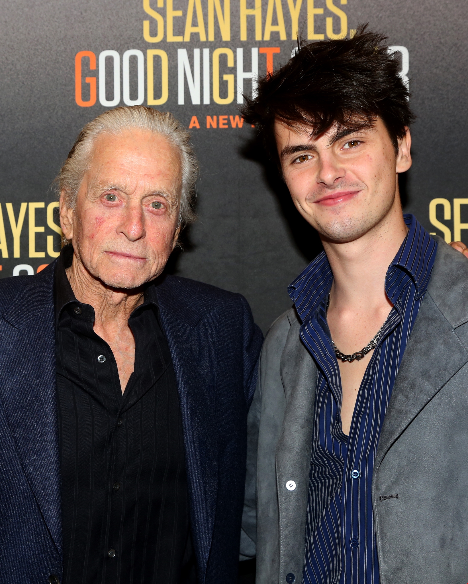 Είναι nepo baby, γιος δύο βραβευμένων με Όσκαρ σταρ του Hollywood και πρωταγωνιστεί σε θρίλερ - εικόνα 1