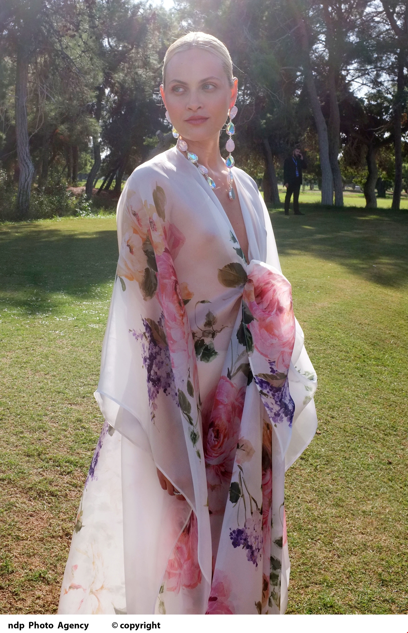 Vassilis Zoulias SHOW