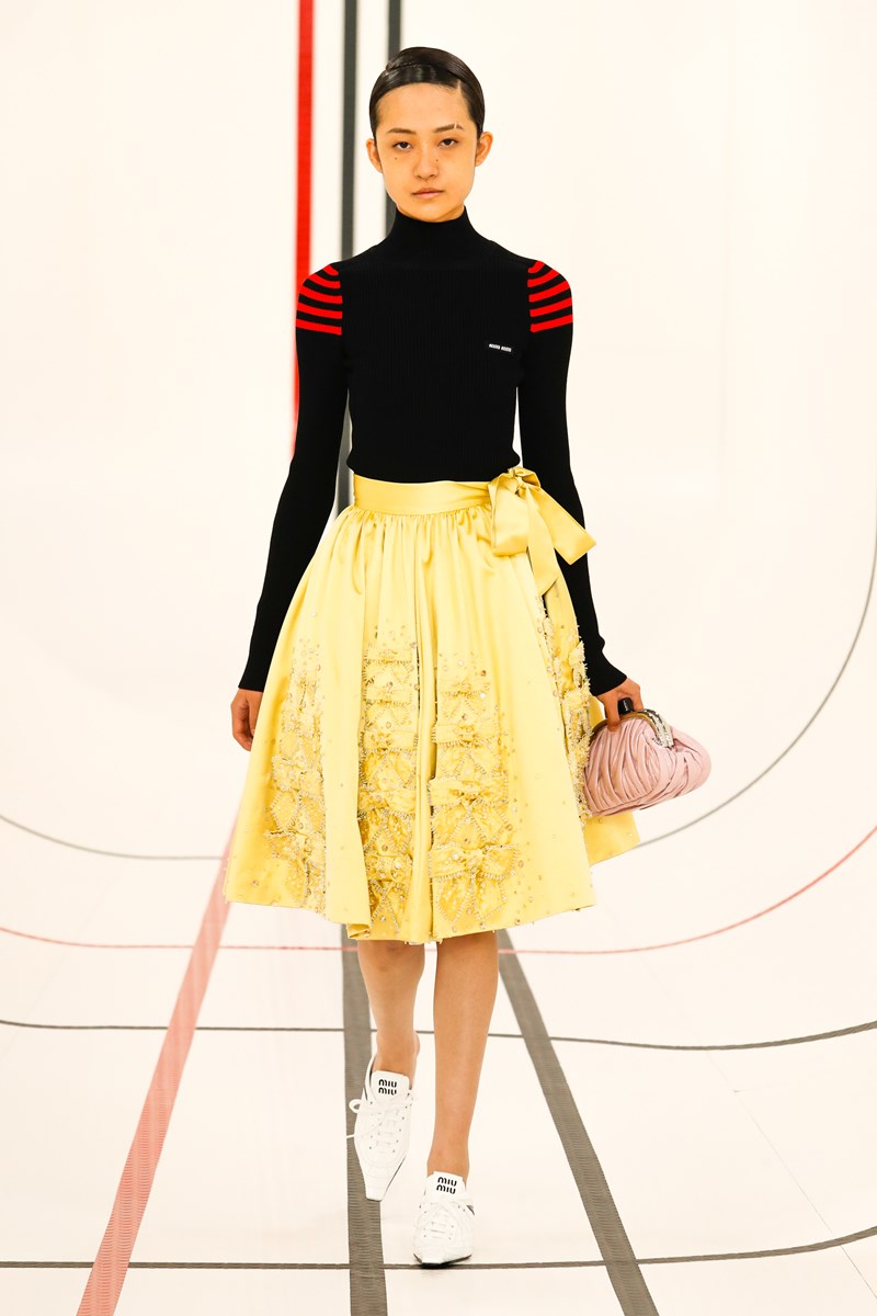 Miu Miu SS21: H sporty chic συλλογή της Miuccia Prada