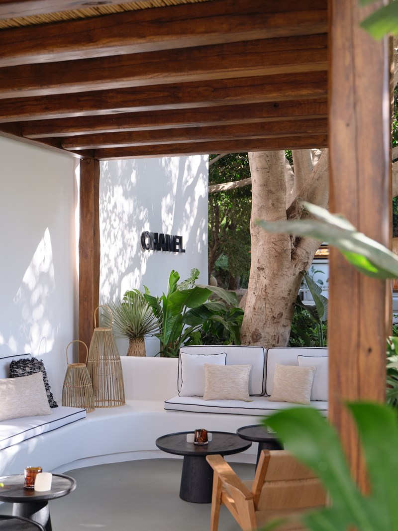 Chanel boutique mykonos