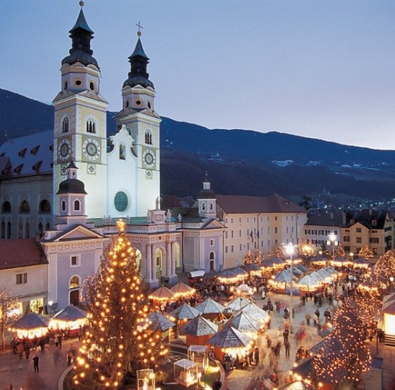 Μπρίξεν, Ιταλία