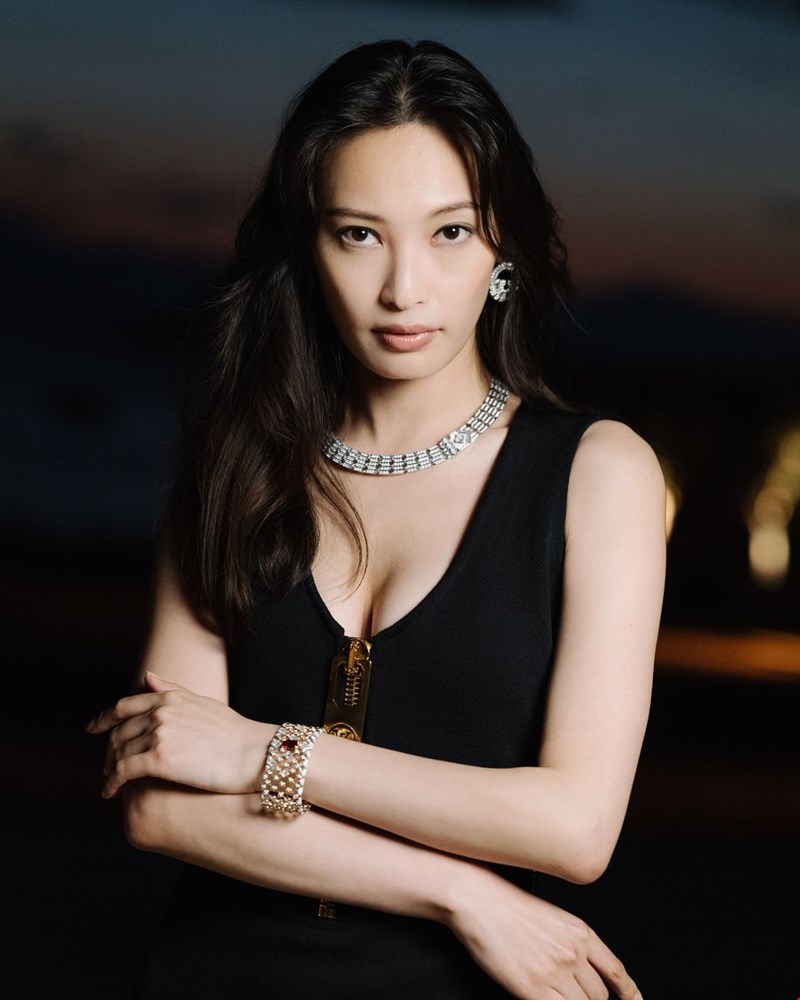 celebrities_stin_parousiasi_kosmimaton_louis_vuitton