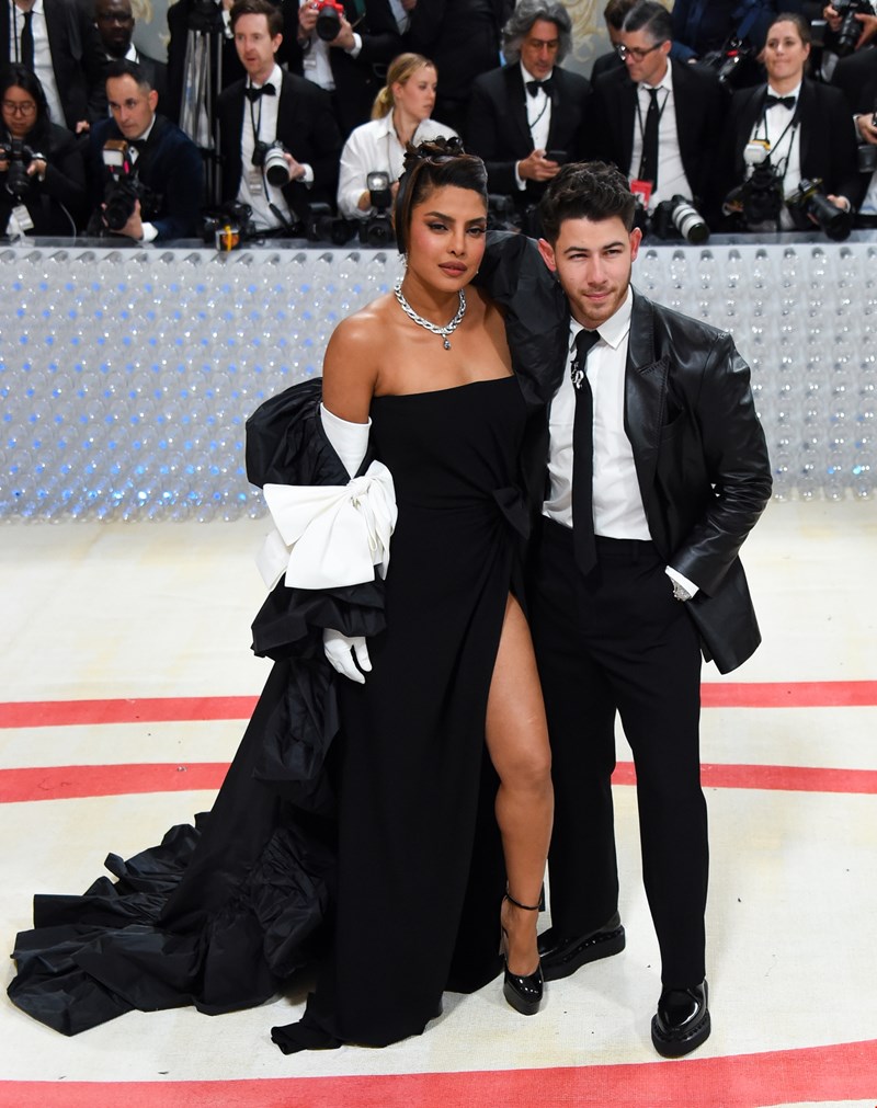 Nick Jonas - Priyanka Chopra