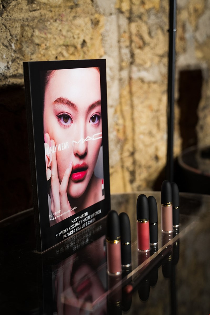 MAC - MAKE UP YOUR MOOD (34).jpg