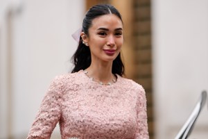 Pink Powder Mania | Οι ροζ setting πούδρες που αξίζουν μια θέση στο νεσεσέρ σου - εικόνα 1