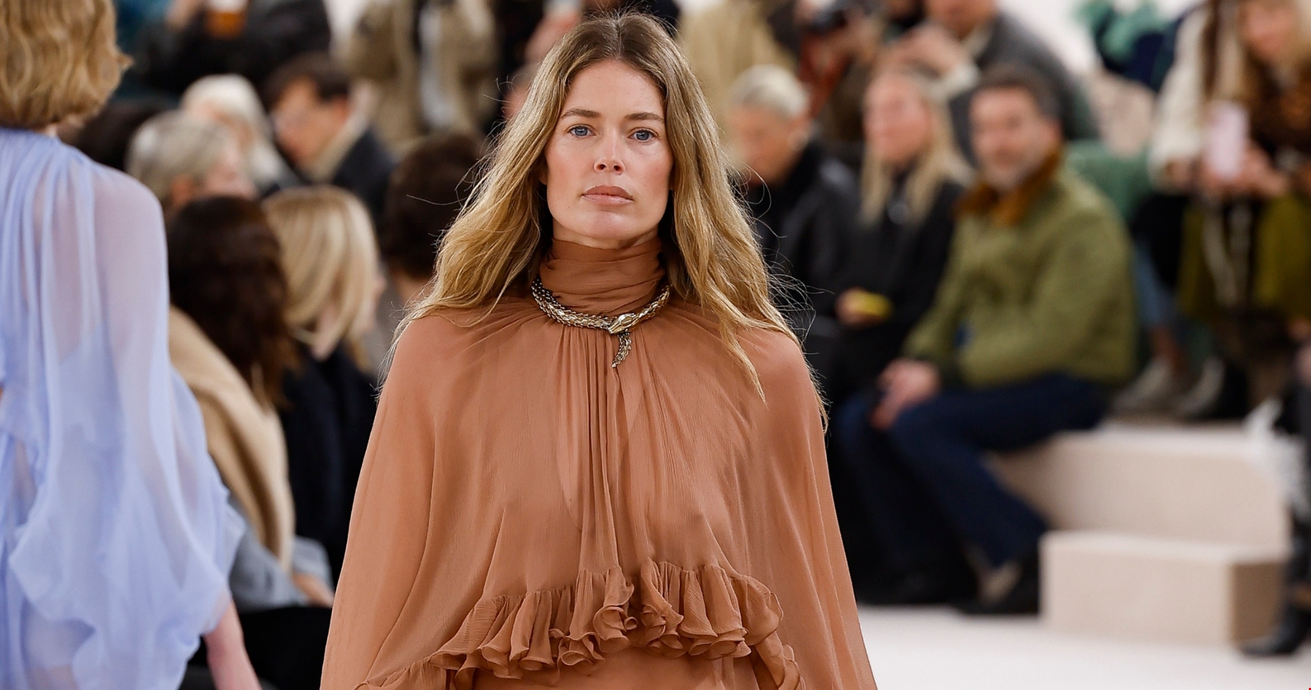 10 τάσεις της μόδας στα αξεσουάρ που θα φορέσουμε τη σεζόν Φθινόπωρο/Χειμώνας 2024-2025 - εικόνα 1