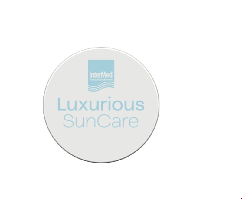 Luxurious Suncare Silk Cover BB Compact 50+ από την InterMed