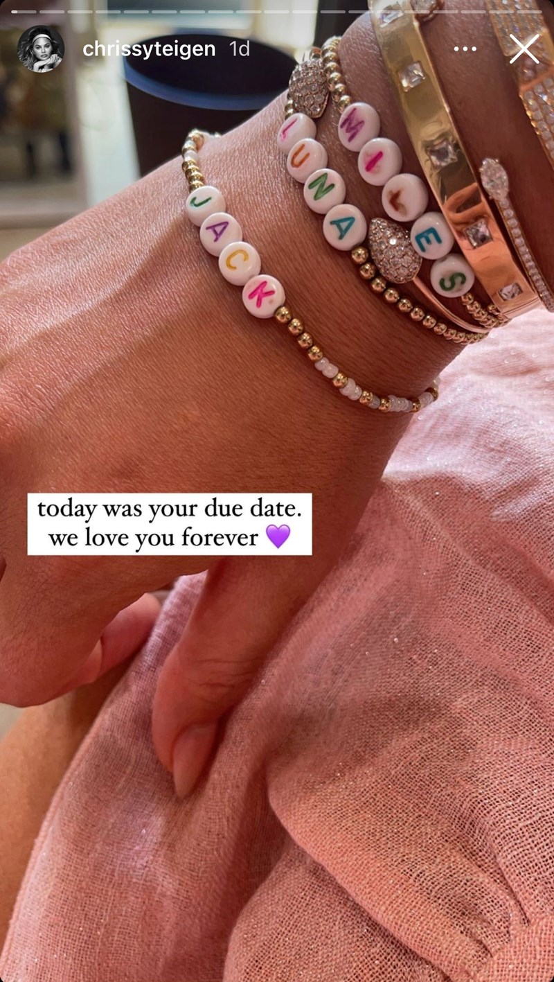 Chrissy Teigen baby loss