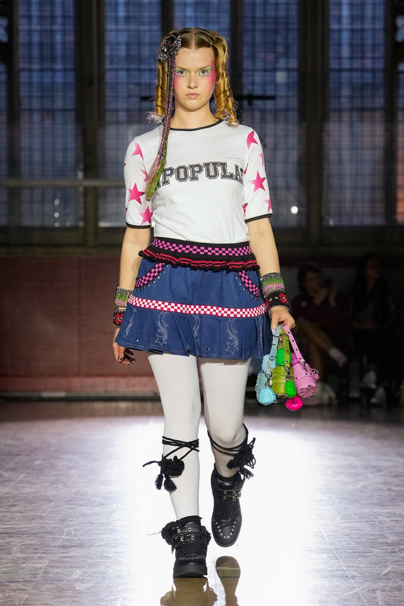 Chopova Lowena