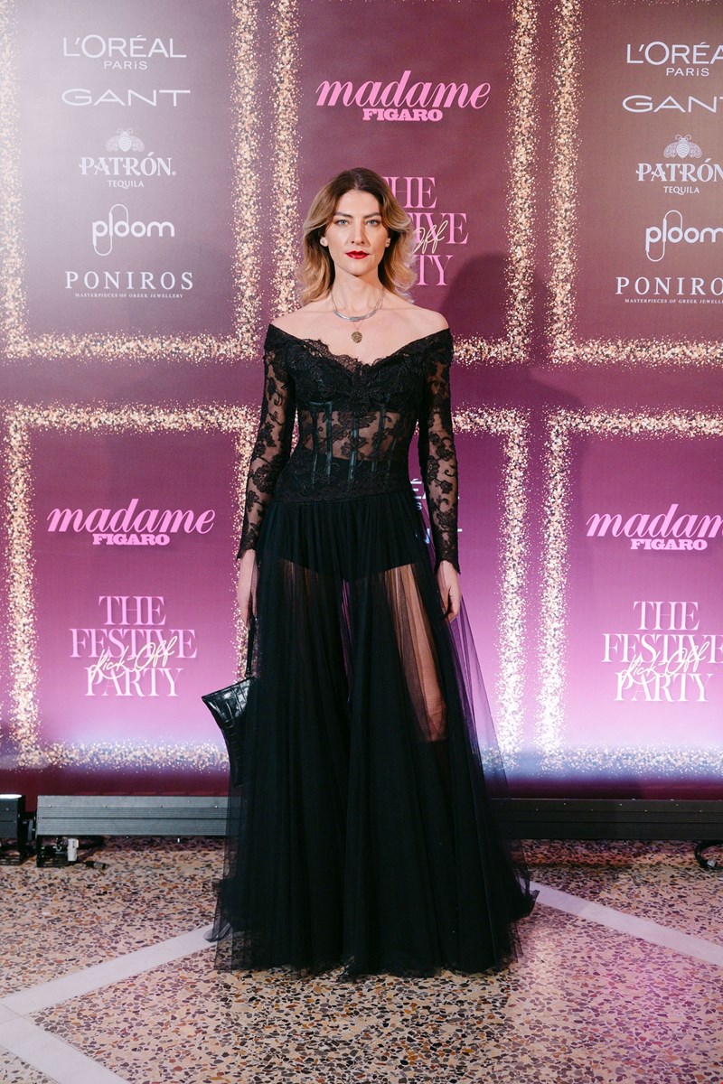 Υβόννη Ντόστα