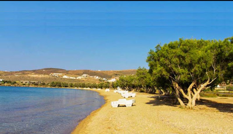 παραλια αντιπαρος