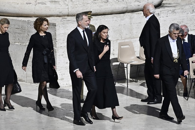 Βασιλιάς Felipe και βασίλισσα Letizia