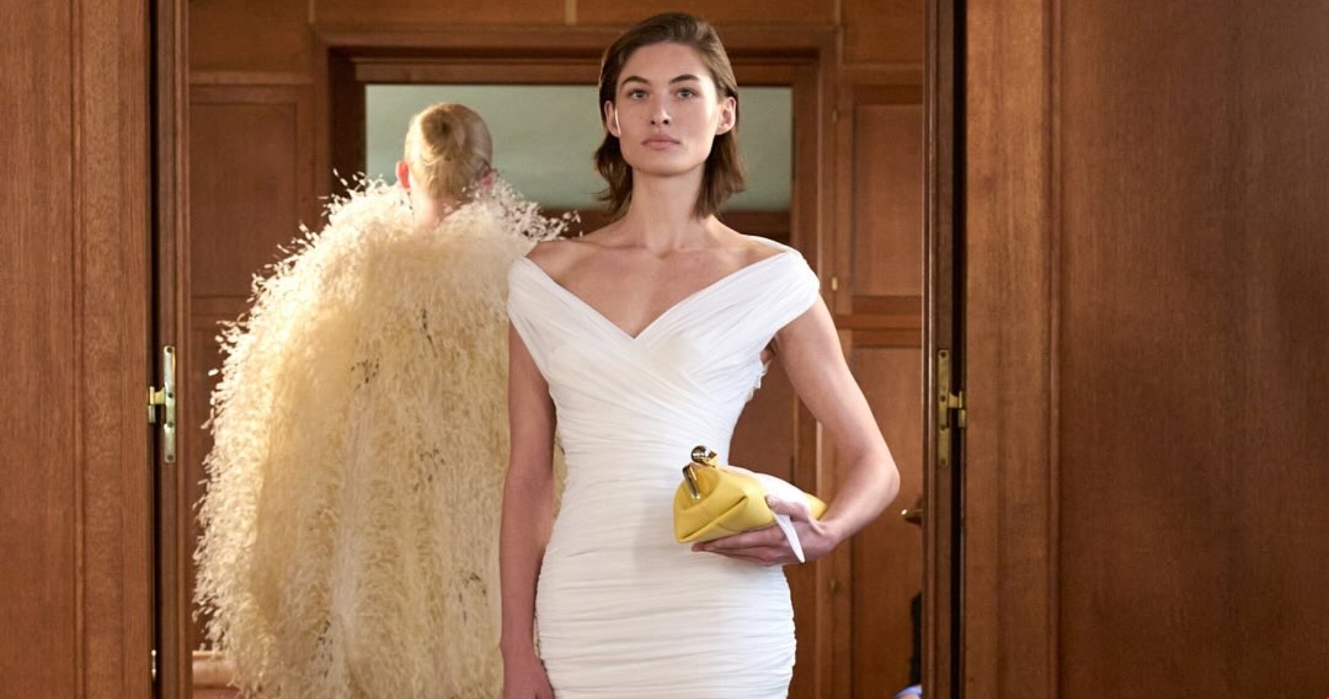 "Le Palmier" | Η Fall 2026 συλλογή του Jacquemus ήταν ένα σουρεαλιστικό πάρτι στο Musée Picasso - εικόνα 1