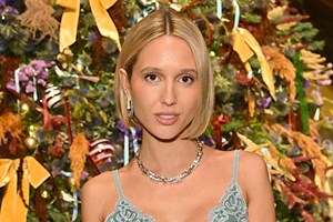 Η Μαρία Ολυμπία Ντε Γκρες στον γάμο της χρυσής κληρονόμου, Azzi Agnelli στην Τοσκάνη - εικόνα 9