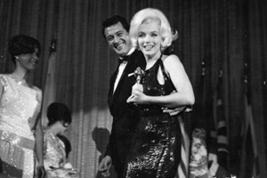 Zoe Saldana | Έγινε η πιο κερδοφόρα ηθοποιός στην ιστορία, χάρη στη Scarlett Johansson - εικόνα 1