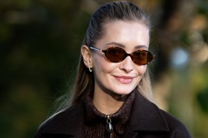 Η make-up artist της Dua Lipa αποκαλύπτει το game-changer trick για αψεγάδιαστη επιδερμίδα - εικόνα 1