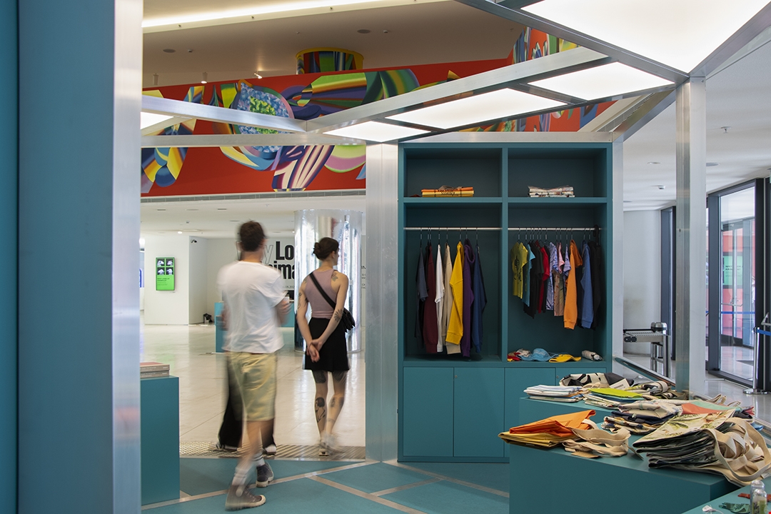 Πρώτη ματιά στο νέο shop του Εθνικού Μουσείου Σύγχρονης Τέχνης