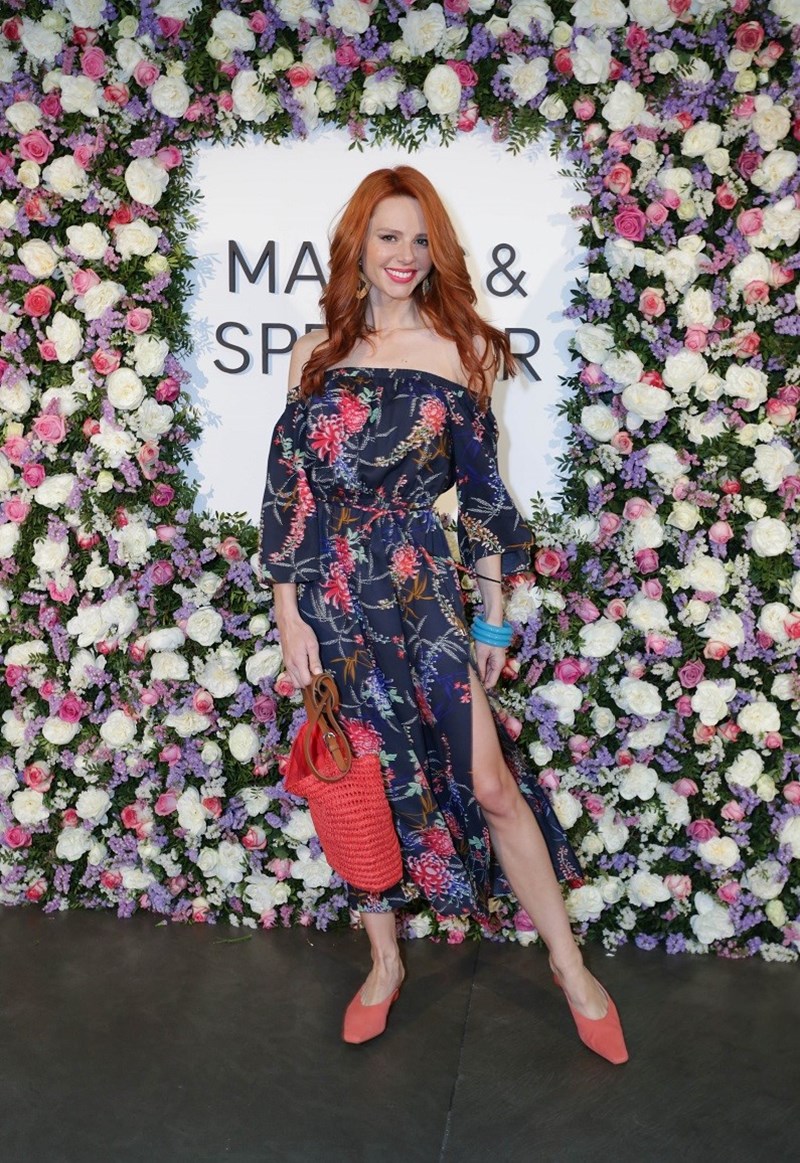 Έβελυν Καζαντζόγλου