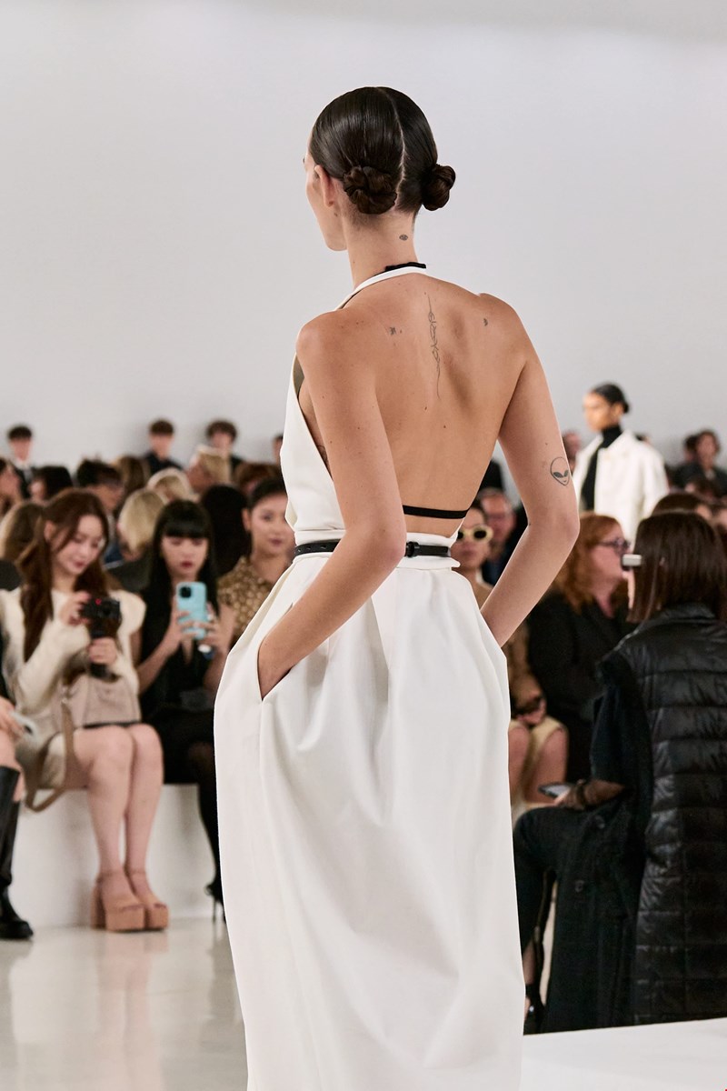 Max Mara SS25 Details 135