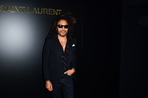 Lenny Kravitz | Στο σπίτι του στο Παρίσι έχει ένα ολόκληρο δωμάτιο αφιερωμένο σε μία γυναίκα - εικόνα 2