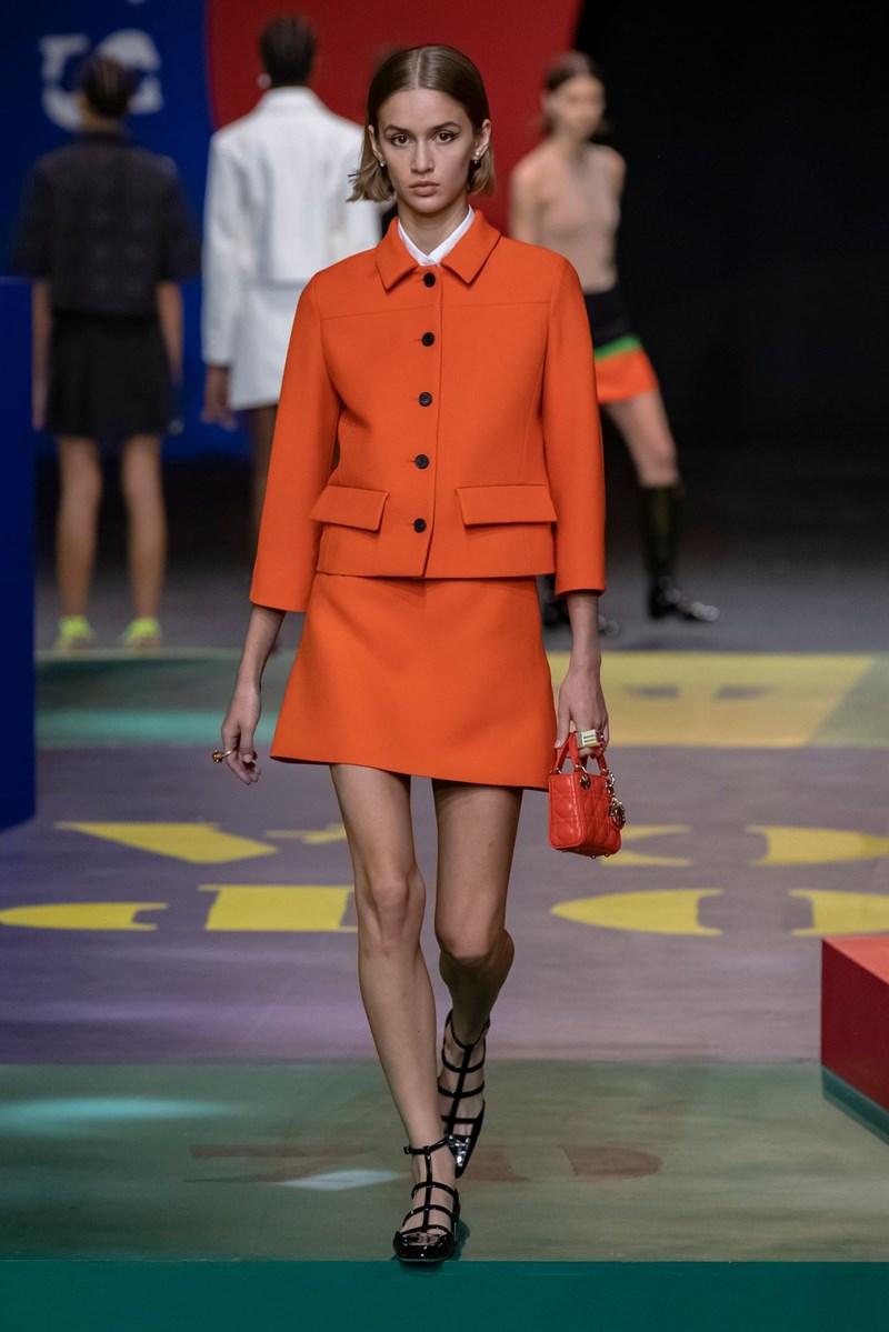 SS22
