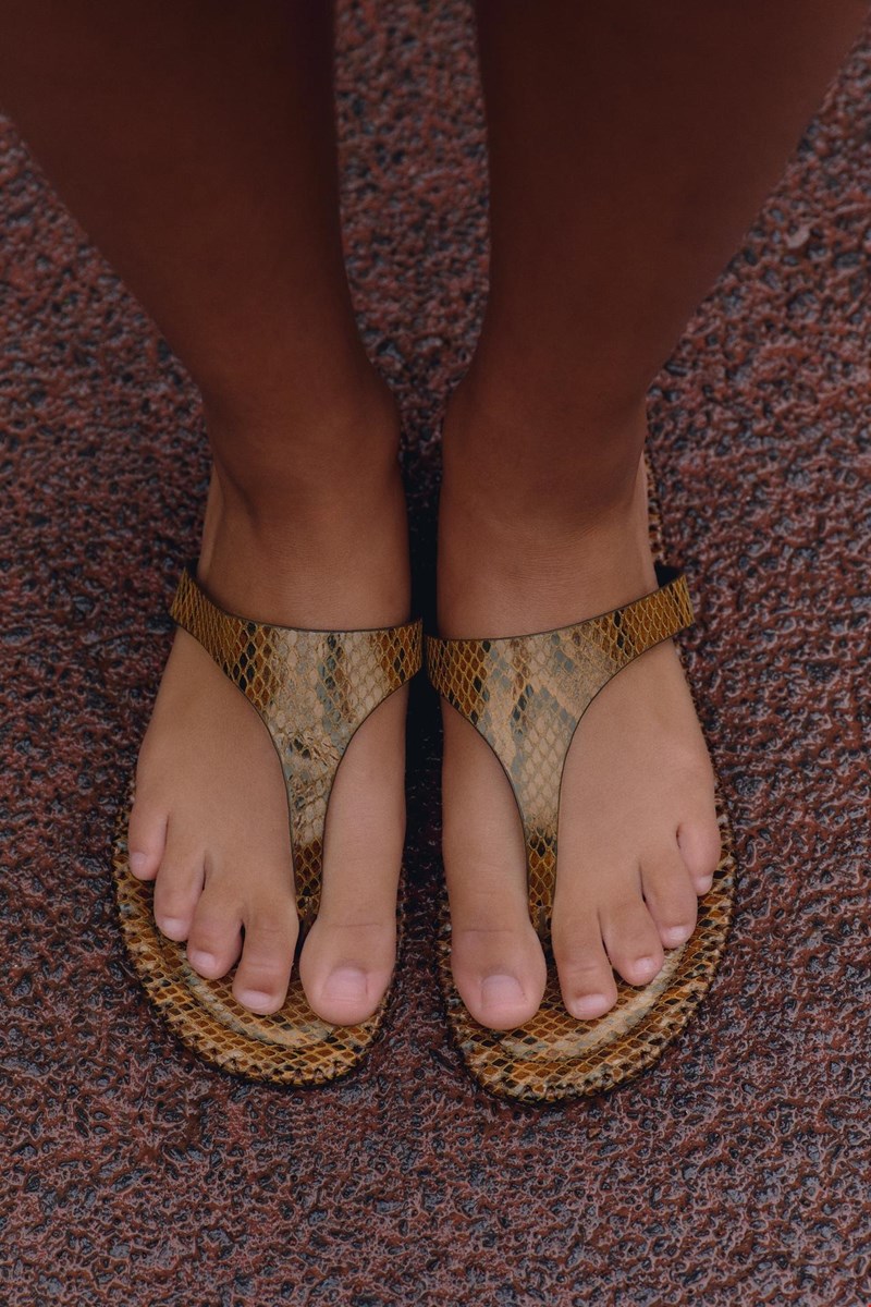 zara sandals
