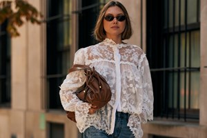 Η Όλγα Κεφαλογιάννη με "made in Greece" φόρεμα σε εκδήλωση στη Ρωμαϊκή Αγορά - εικόνα 4