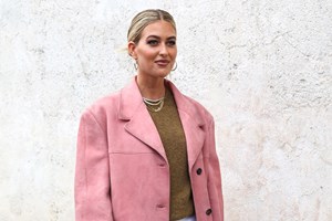 Η Ζενεβιέβ Μαζαρί υιοθέτησε την πιο δυναμική τάση της σεζόν | Το total leopard σύνολό της - εικόνα 1