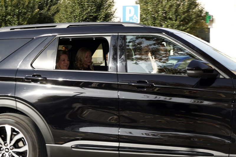 Άννα Μαρία, Marie Chantal και Παύλος Ντε Γκρες φτάνουν στο παλάτι El Pardo