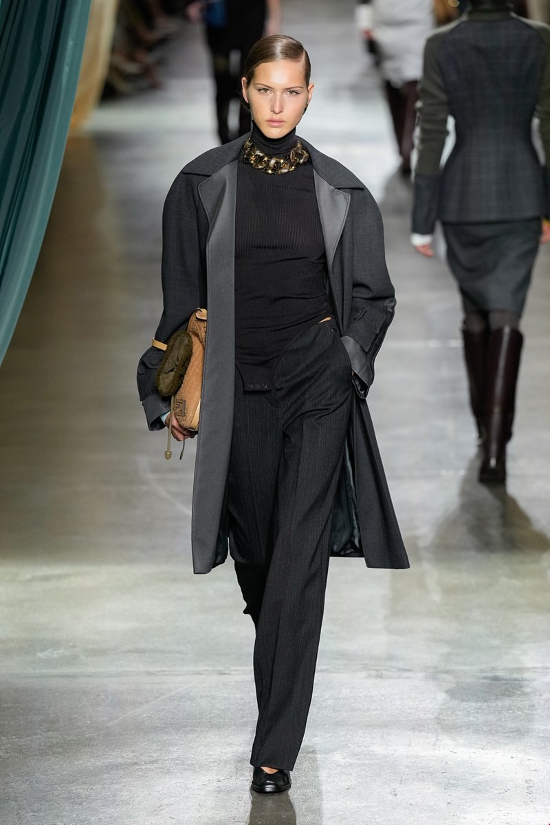 Fendi F24