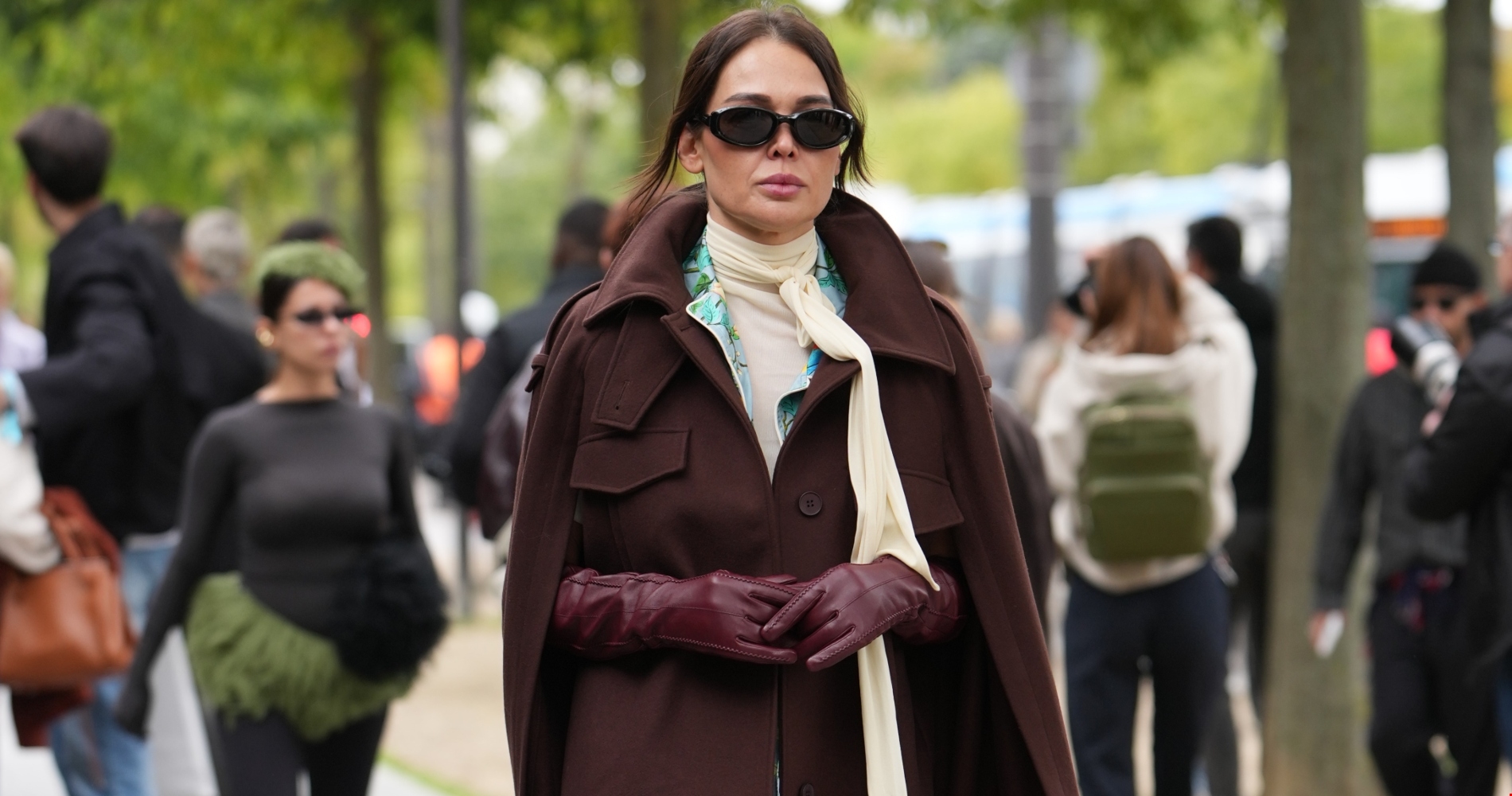 Θεατρικά Βραβεία Κοινού | Η Λένα Παπαληγούρα με δημιουργία Έλληνα σχεδιαστή στη βράβευσή της - εικόνα 2