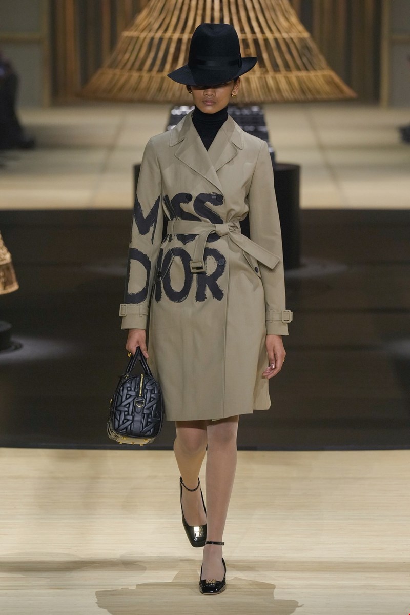Christian Dior F24