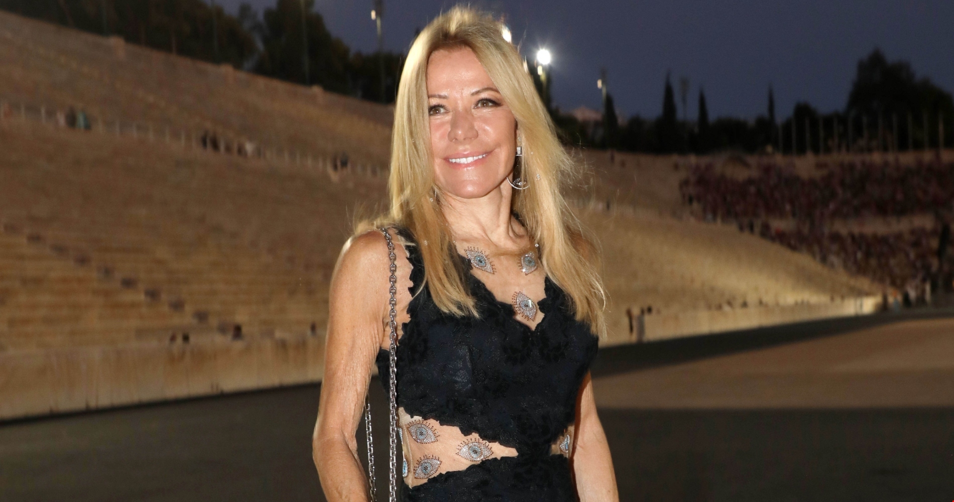 Marie-Chantal | Το elegant μανικιούρ της στο χρώμα της Pantone για το 2026 - εικόνα 2