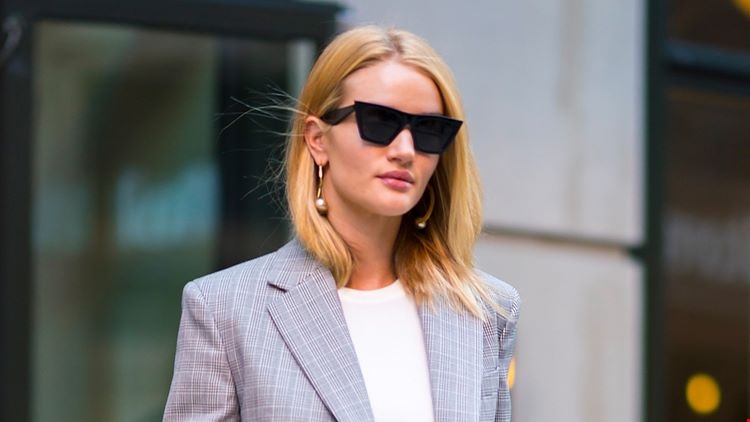 5 ολοκαίνουρια πολυτελή αρώματα που θα ταξιδέψουν τις αισθήσεις σου - εικόνα 2