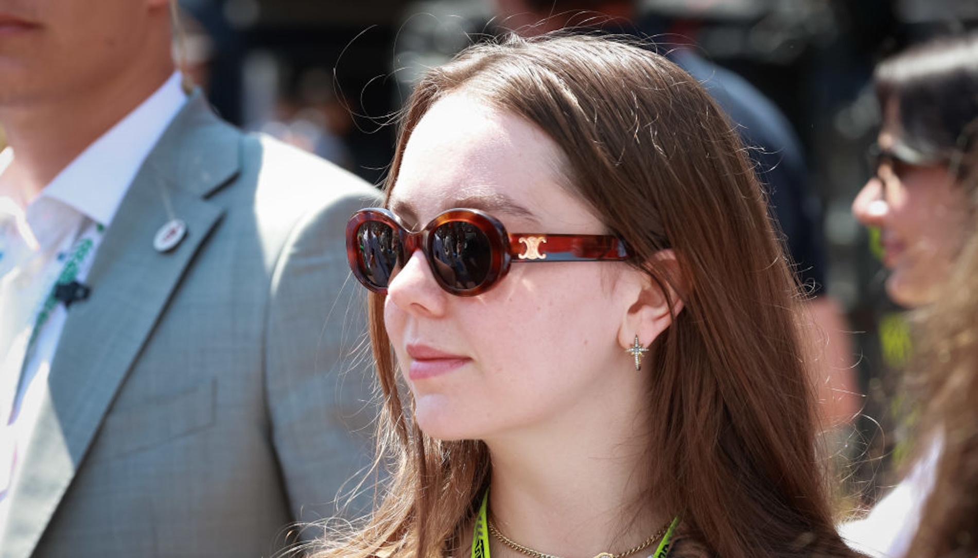 Αλεξάνδρα του Ανόβερου | H casual chic εμφάνιση με τζιν στο fashion show του Dior