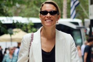 Greatness, Athens | Η Βίκυ Καγιά δημιούργησε το δικό της brand ρούχων - εικόνα 2