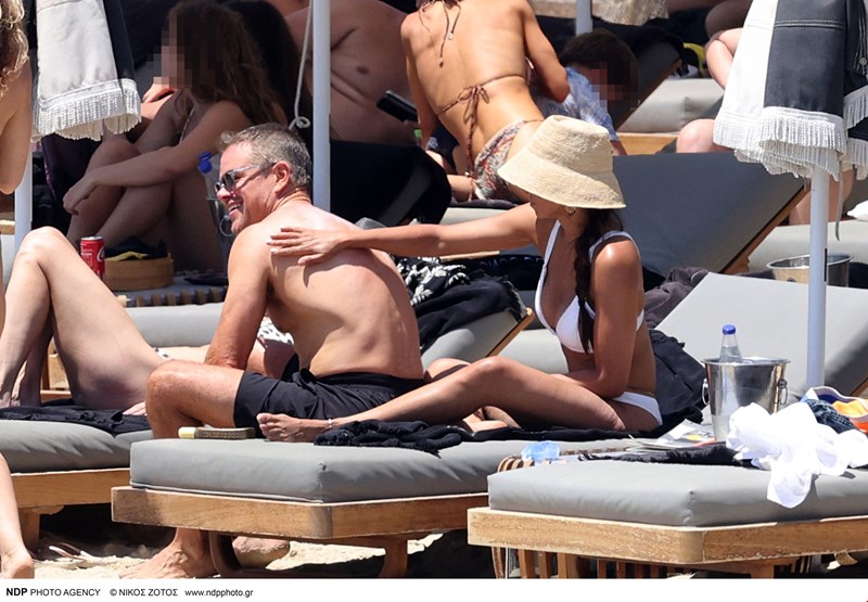 Matt Damon, Luciana Barroso, Μύκονος, Αυγ.2024