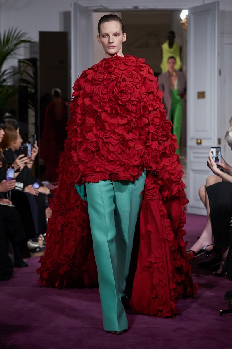 Valentino HC S24