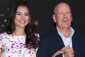 "Ο Bruce λάτρεψε τα Χριστούγεννα": Η οικογένεια του Willis συγκινεί και αποκαλύπτει τα φετινά πλάνα της για τις γιορτές - εικόνα 1