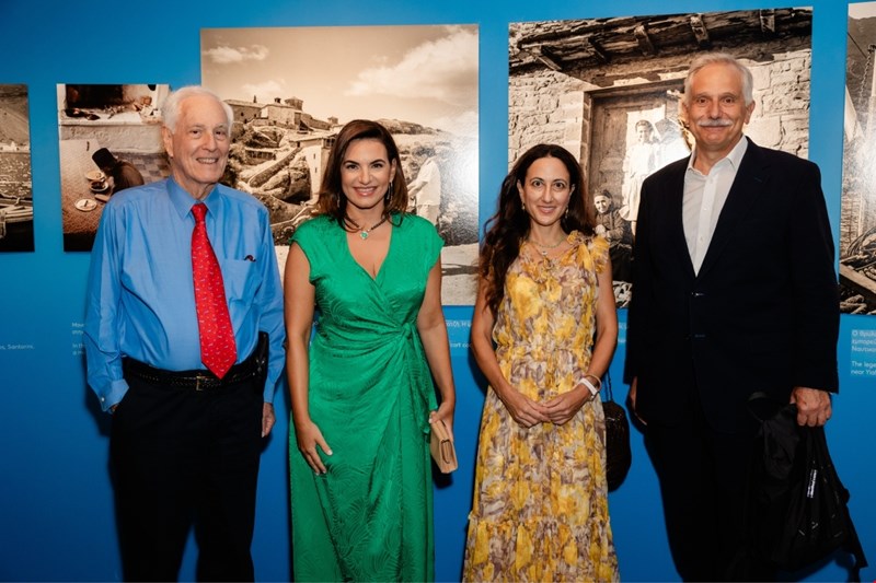 Robert McCabe, Όλγα Κεφαλογιάννη, Anne McCabe