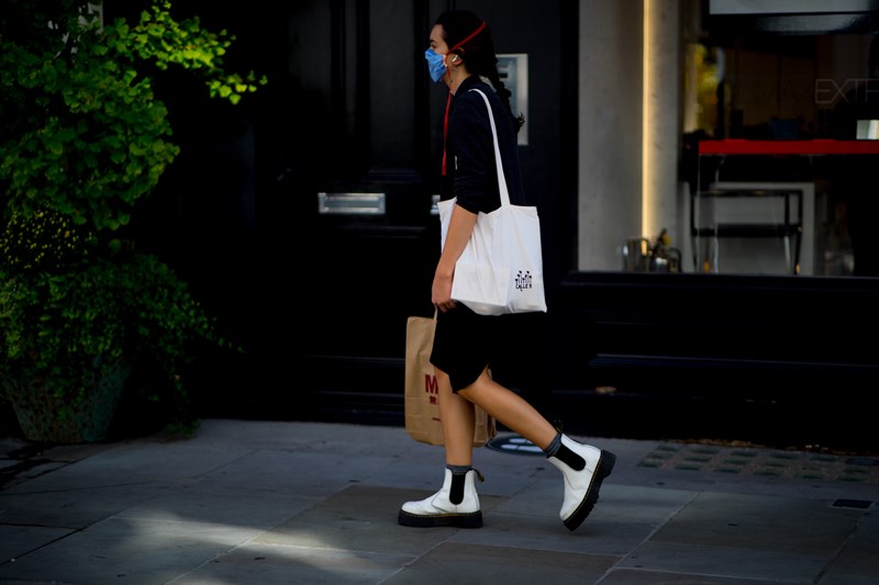 London str RS21 6819
