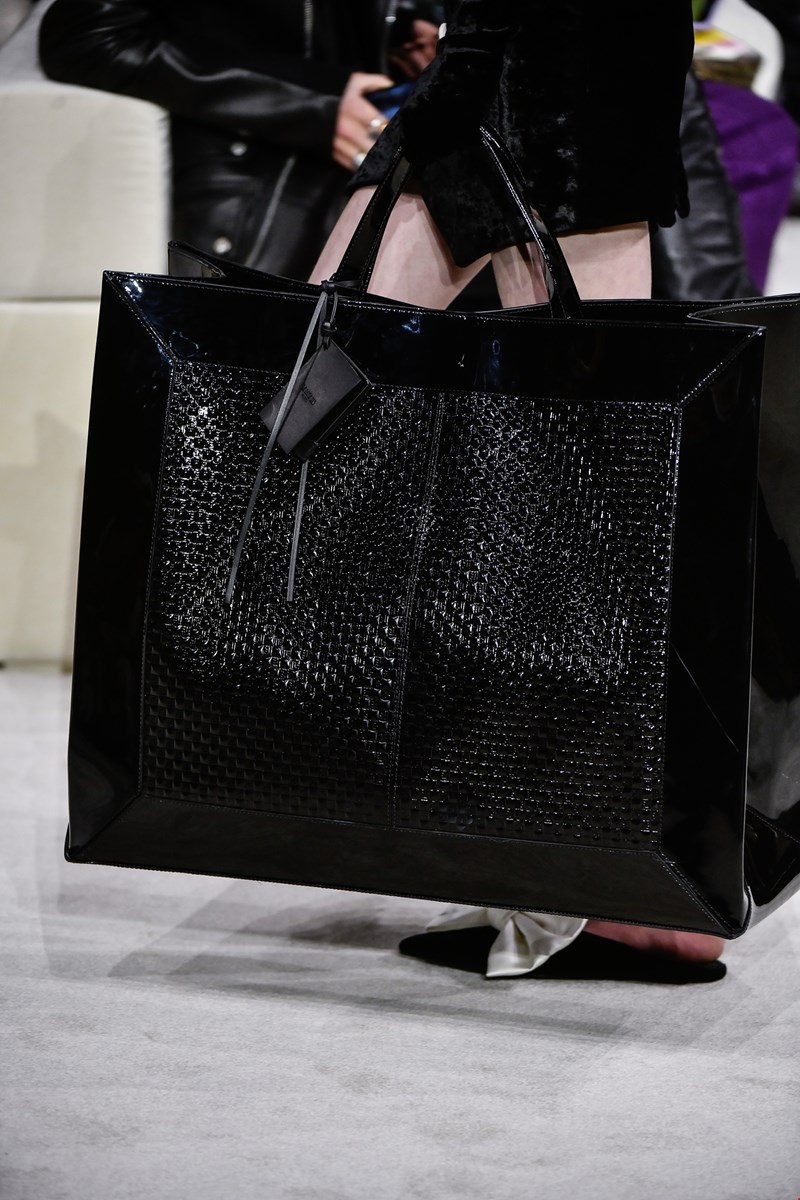 oversized tote