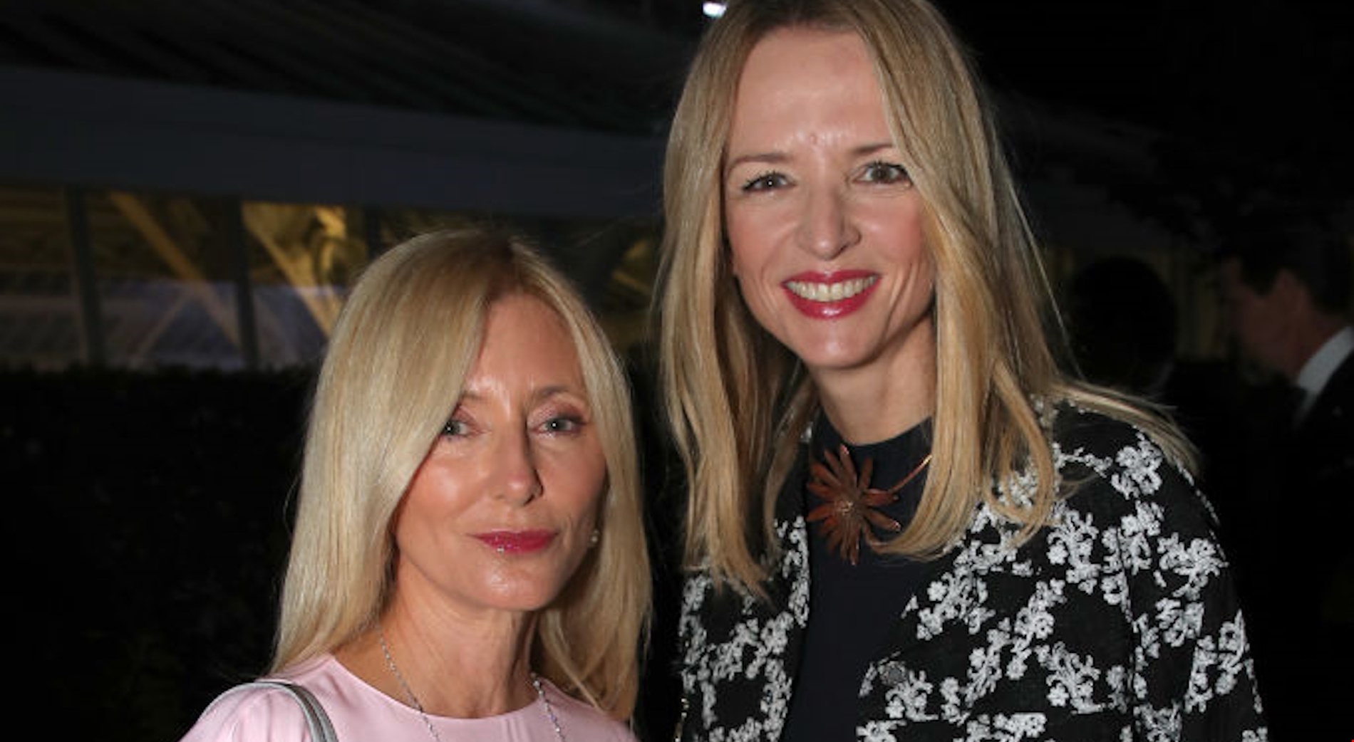 Marie Chantal | Με την ξαδέλφη του Παύλου Ντε Γκρες, Infanta Cristina, σε φιλανθρωπική εκδήλωση στη Γενεύη - εικόνα 3