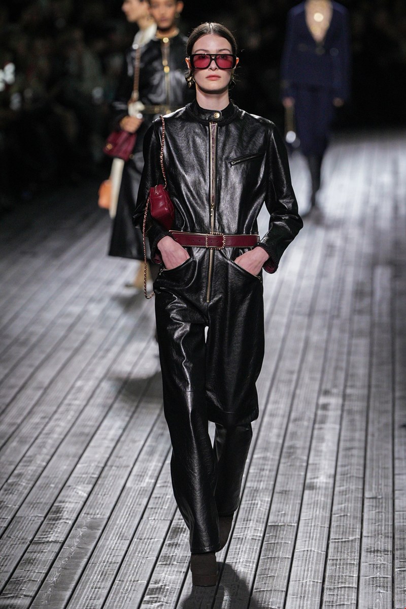 Chanel F24